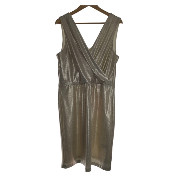 Donna Ricco Vneck Sheath Dress - Picture 1 of 8